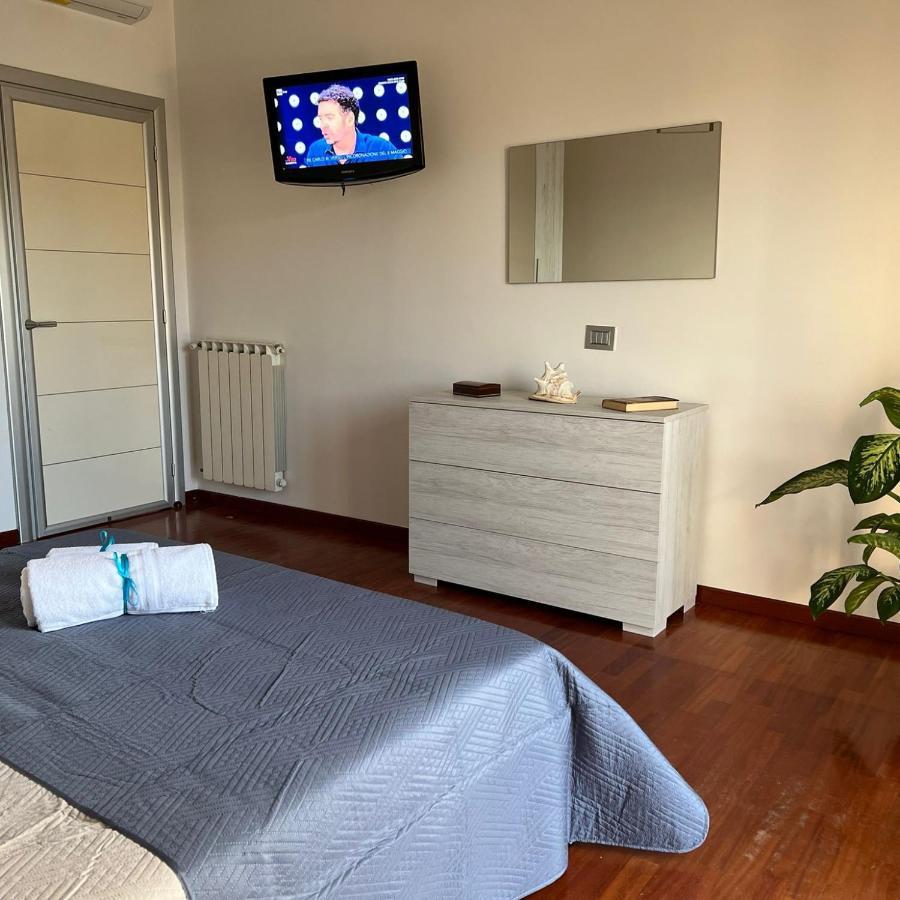 カステッランマーレ・ディ・スタービア Vip Sul Mare Bed & Breakfast エクステリア 写真